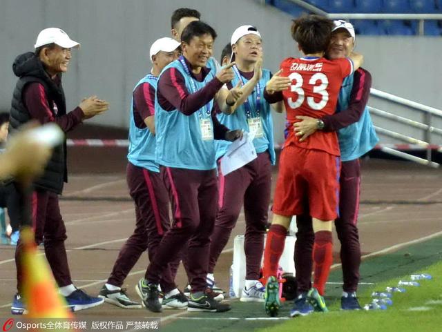 胡桃大战史莱姆原视频